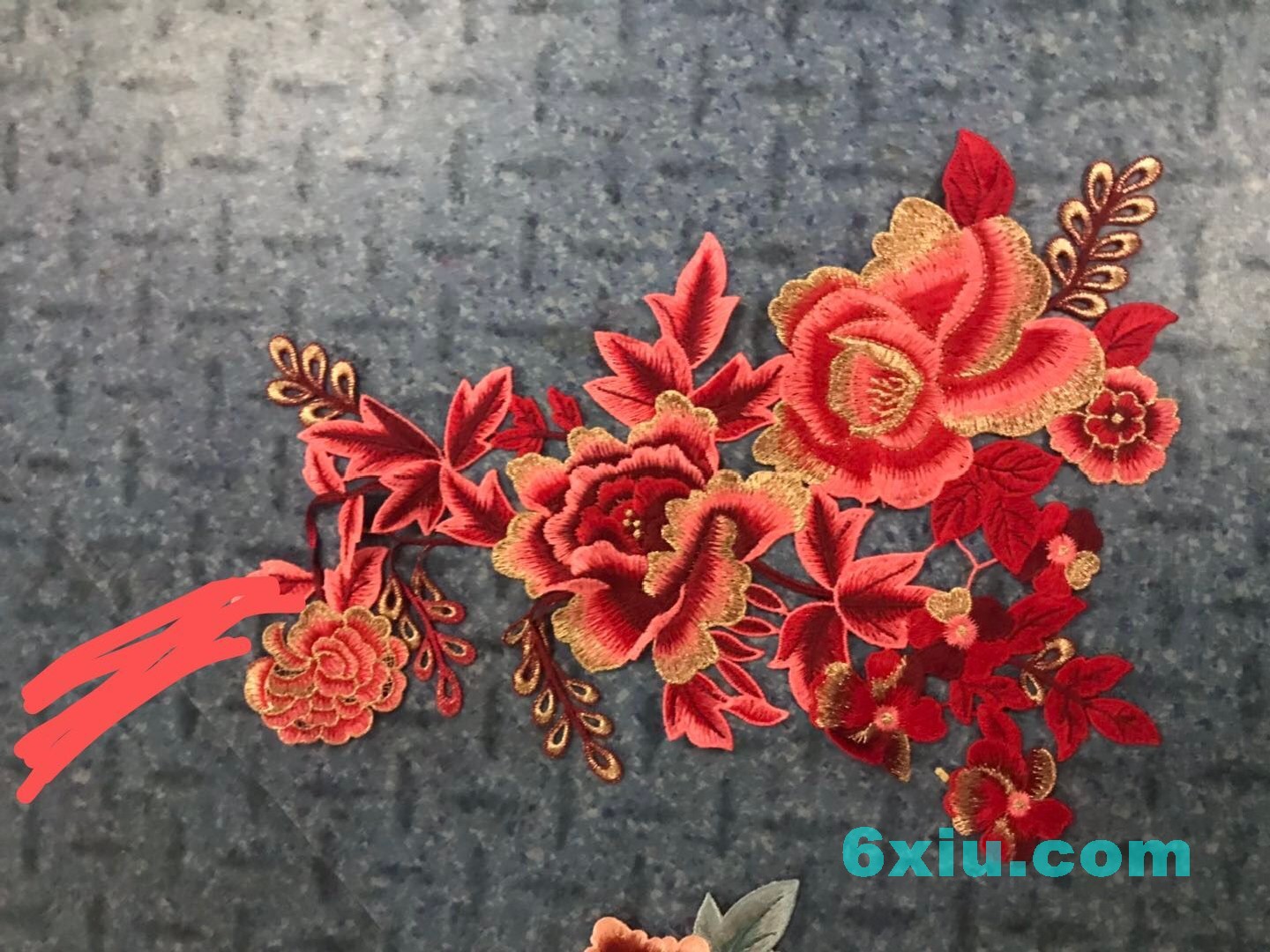【活动通知】“魅力女人节”之丝带玫瑰花制作_社区